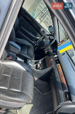 Универсал Audi A6 1999 в 