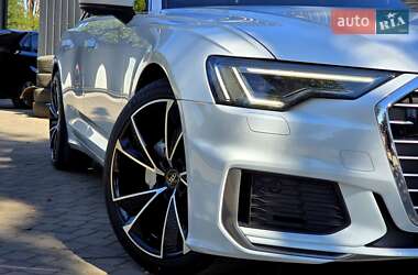 Седан Audi A6 2019 в 