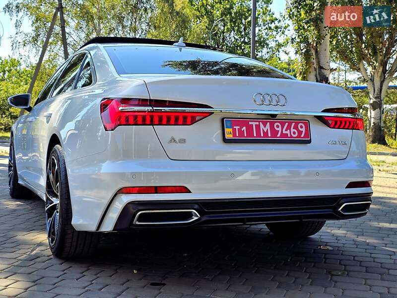 Седан Audi A6 2019 в Першотравенске