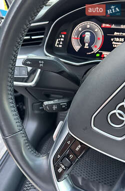 Универсал Audi A6 2019 в 