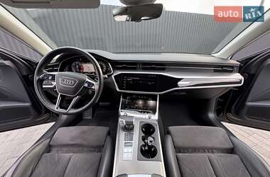 Седан Audi A6 2021 в 