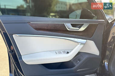 Седан Audi A6 2019 в 