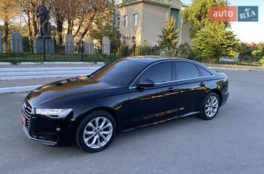 Седан Audi A6 2015 в 