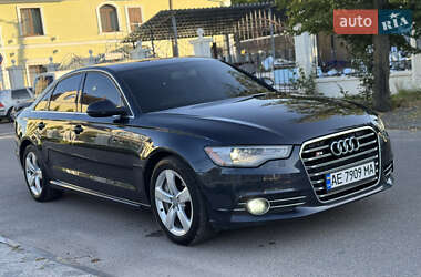 Седан Audi A6 2012 в 