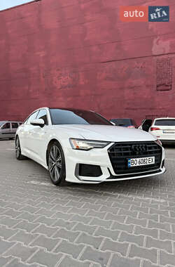 Седан Audi A6 2019 в 