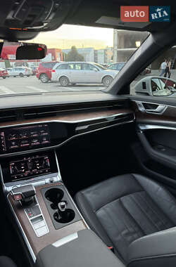 Седан Audi A6 2019 в 