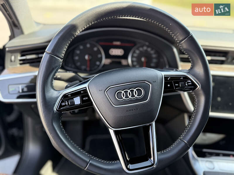 Седан Audi A6 2019 в Львові