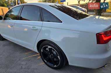 Седан Audi A6 2014 в 