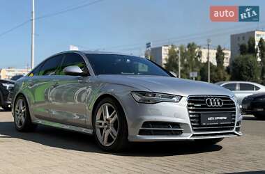 Седан Audi A6 2016 в 