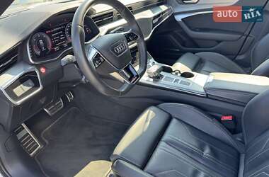 Универсал Audi A6 2018 в 