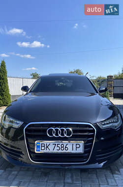 Седан Audi A6 2014 в Киеве