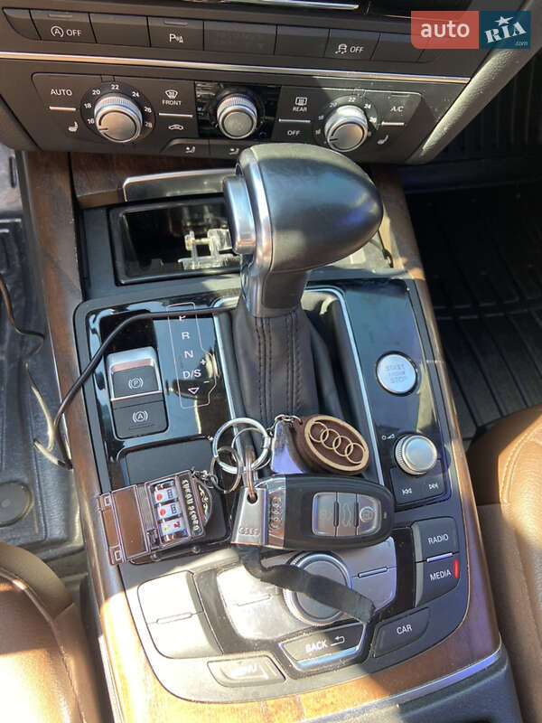 Седан Audi A6 2014 в Киеве