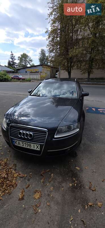 Универсал Audi A6 2005 в  фото Универсал Audi A6 2005 в
