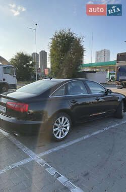 Седан Audi A6 2012 в 