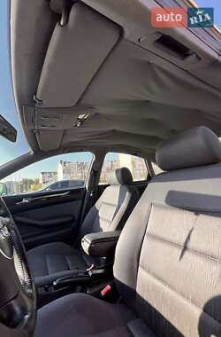 Седан Audi A6 1999 в 