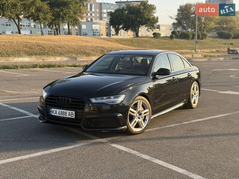 Седан Audi A6 2015 в 