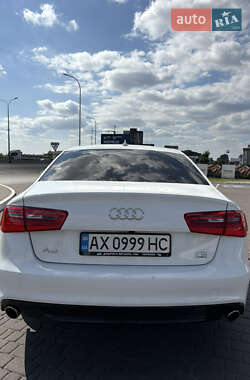 Седан Audi A6 2012 в 