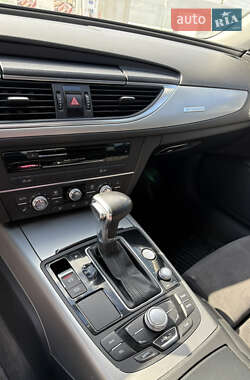 Седан Audi A6 2012 в 