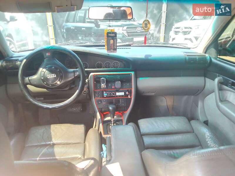 Универсал Audi A6 1996 в Рогатине