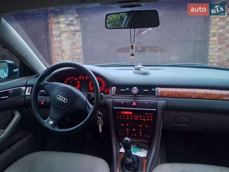 Седан Audi A6 1999 в Полтаве