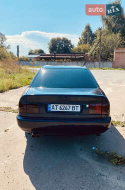 Седан Audi A6 1996 в 