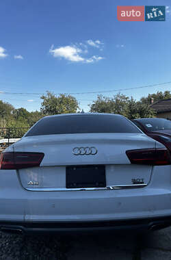 Седан Audi A6 2015 в 