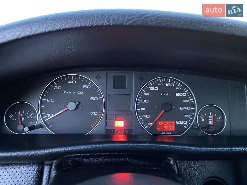 Седан Audi A6 1995 в Львове