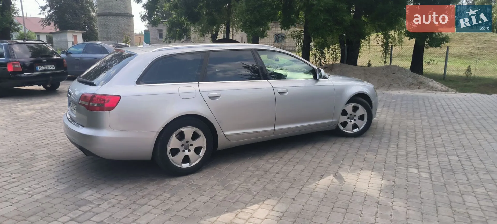 2010 Audi A6 - мініатюра 5