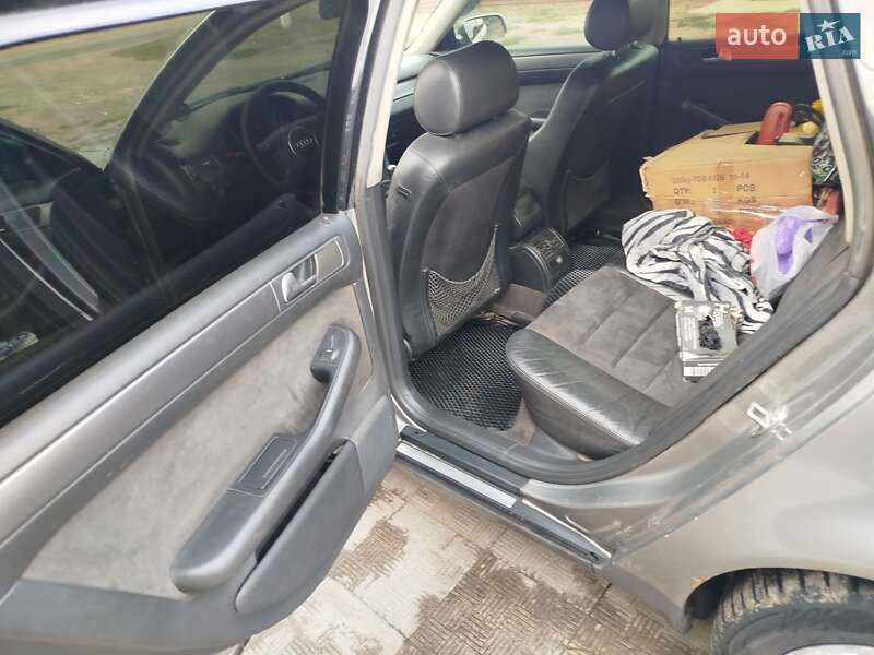 Универсал Audi A6 2002 в Змиеве