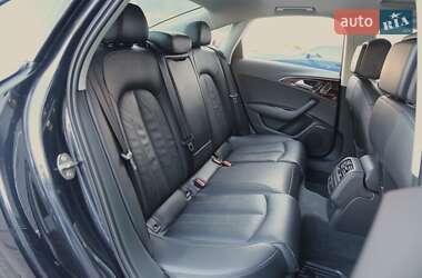Седан Audi A6 2015 в 
