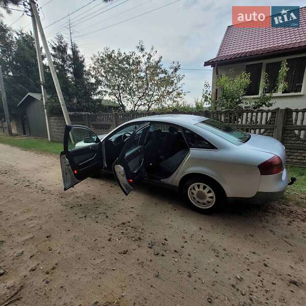 Седан Audi A6 1997 в Нетешине