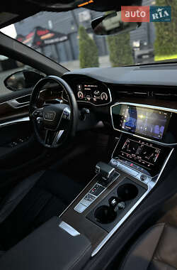 Седан Audi A6 2019 в 