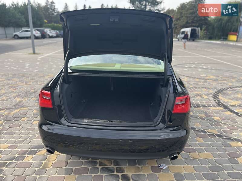 Седан Audi A6 2013 в Луцке
