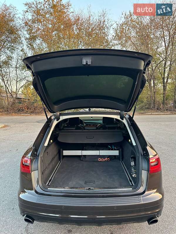 Универсал Audi A6 2012 в Запорожье