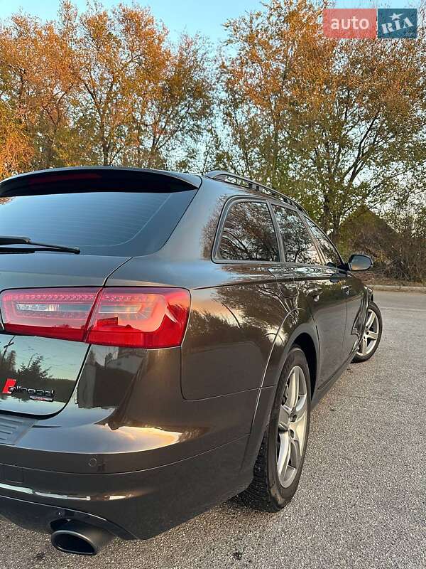 Универсал Audi A6 2012 в Запорожье