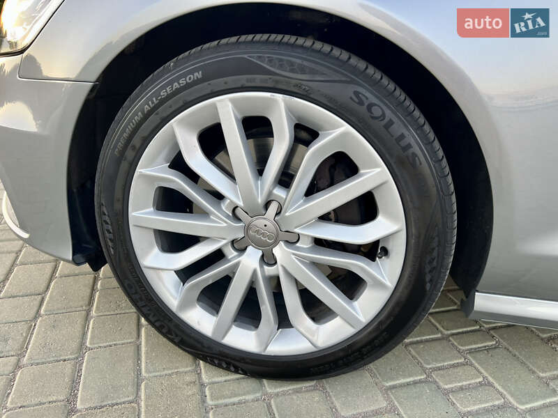Седан Audi A6 2015 в Одессе