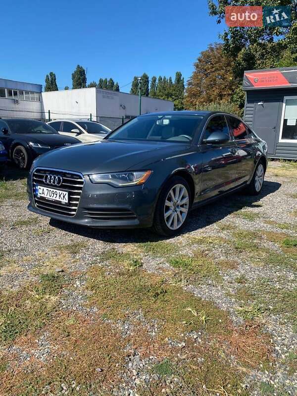 Седан Audi A6 2013 в 