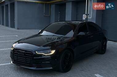 Седан Audi A6 2013 в 