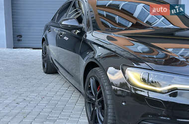 Седан Audi A6 2013 в 