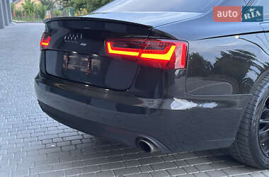 Седан Audi A6 2013 в 