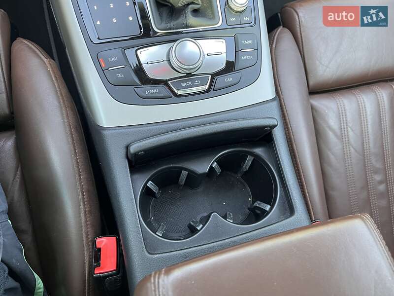 Универсал Audi A6 2015 в Киеве