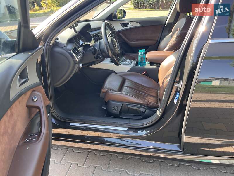 Универсал Audi A6 2015 в Киеве
