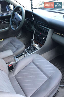 Седан Audi A6 1997 в 