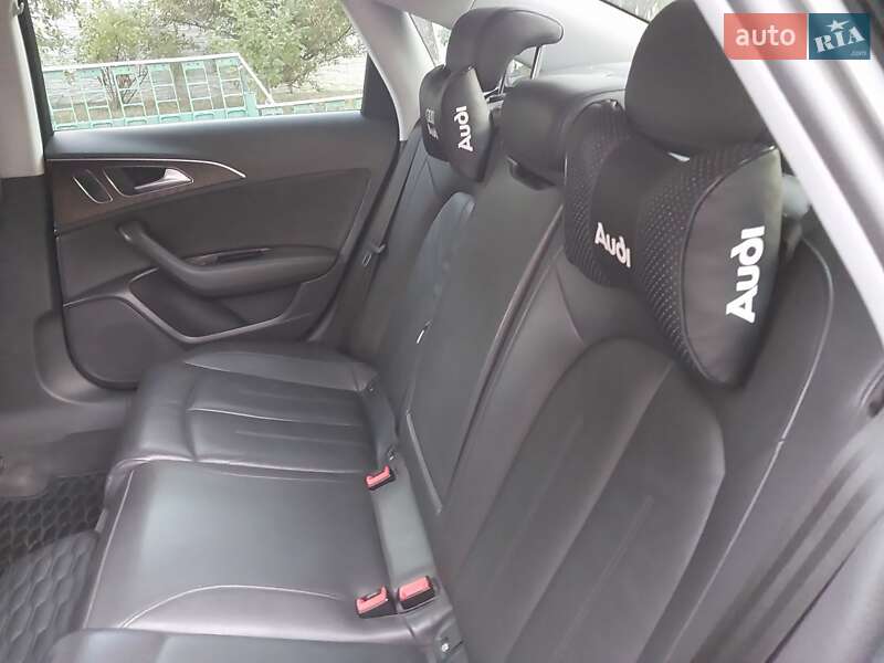 Седан Audi A6 2015 в Кам'янському