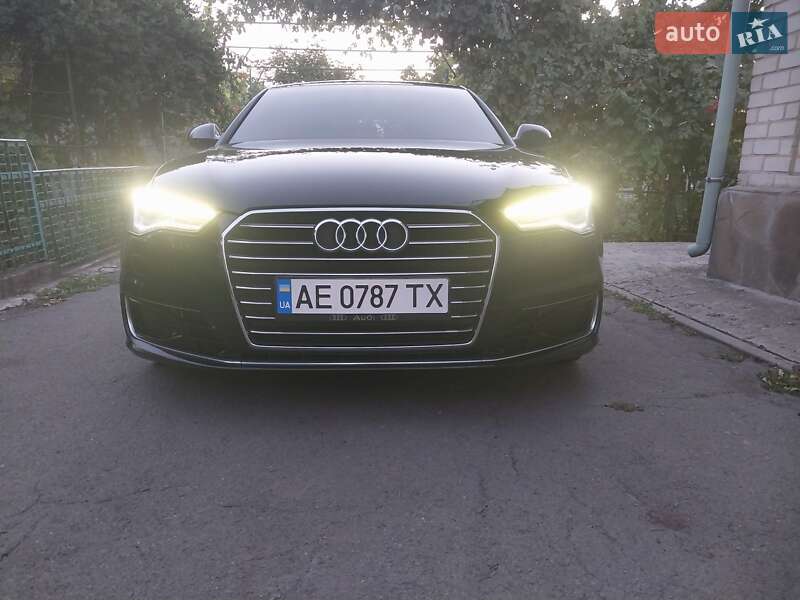 Седан Audi A6 2015 в Кам'янському