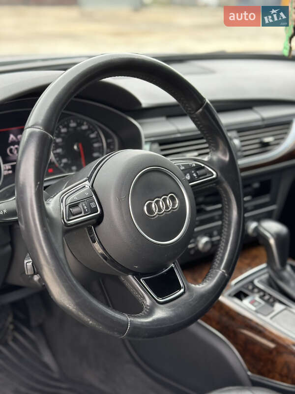 Седан Audi A6 2015 в Владимире