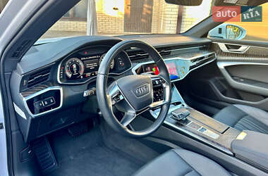 Седан Audi A6 2019 в 
