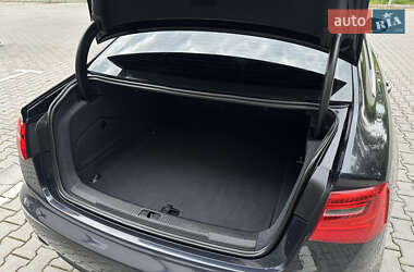 Седан Audi A6 2013 в 
