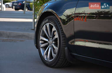Седан Audi A6 2014 в 