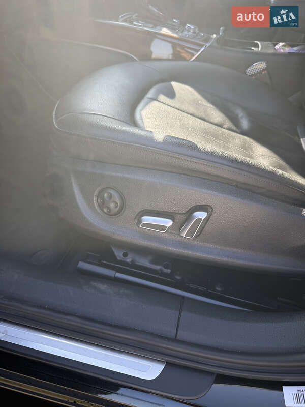 Седан Audi A6 2016 в Тячеві